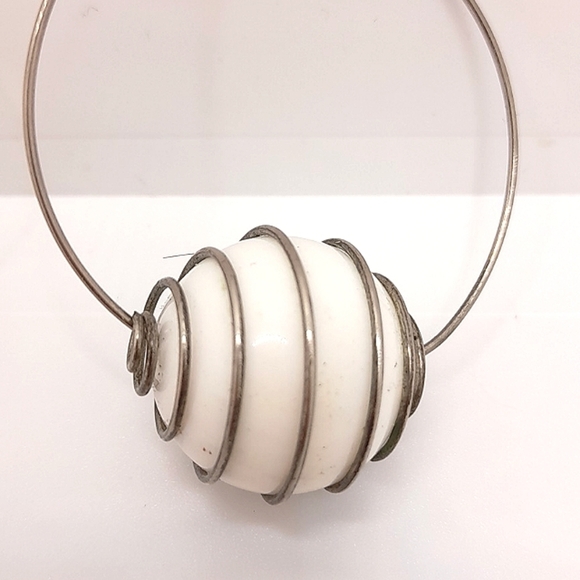 WOMENS 90S VINTAGE EARRINGS - Picture 2 of 3